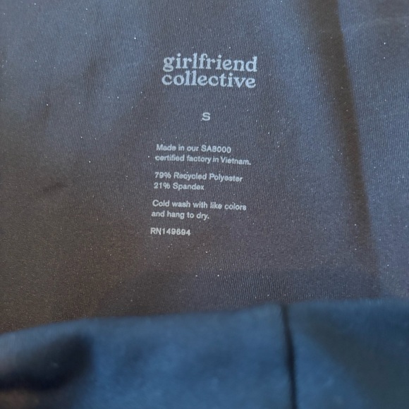 Girlfriend Collective High Waist Bike Shorts in Black Size Small, NWT - Picture 7 of 9